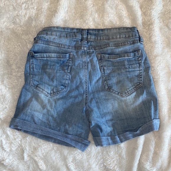 Blue Notes denim shorts - Picture 3 of 3